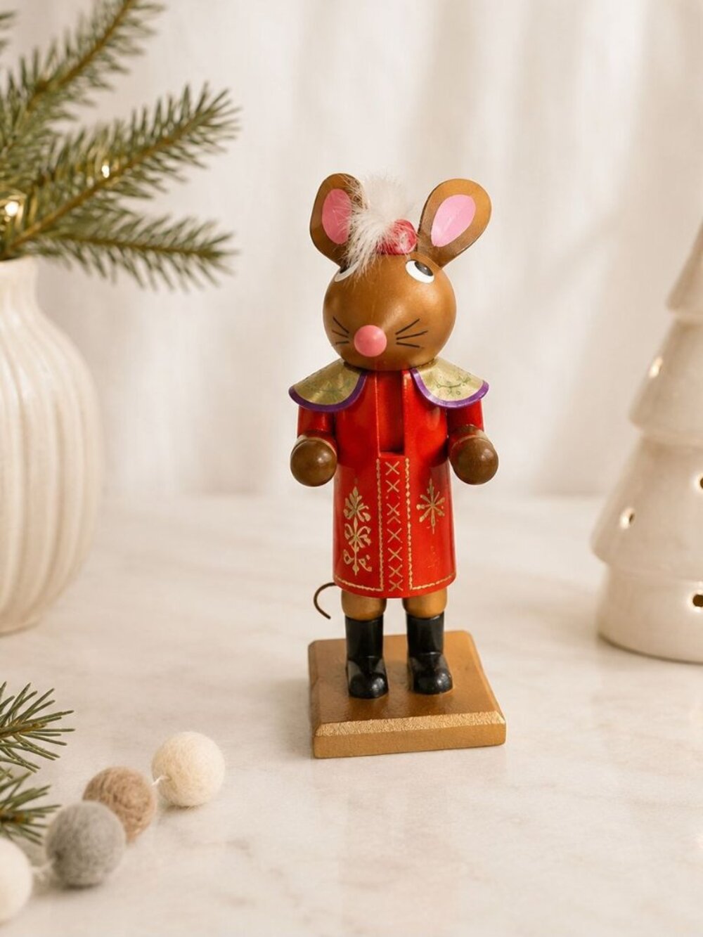 Mini Christmas Wooden Nutcracker Mouse King VTG Hand Painted Holiday Figurine